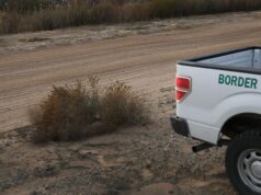 Congresistas dicen que el ejército estadounidense derribó drones de protección fronteriza
| Military & Defense,us-military-and-defense,drone-technology,customs-and-border-protection Congresistas dicen que el ejército estadounidense derribó drones de protección fronteriza
| Military & Defense,us-military-and-defense,drone-technology,customs-and-border-protection