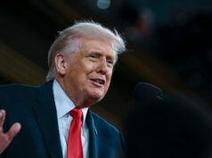 Trump ordena a las agencias federales que dejen de usar Anthropic
| Politics,Tech,anthropic,ai,donald-trump,department-of-defense,breaking-news Trump ordena a las agencias federales que dejen de usar Anthropic
| Politics,Tech,anthropic,ai,donald-trump,department-of-defense,breaking-news