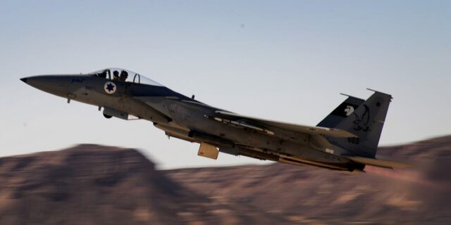 Trump: Estados Unidos ha lanzado "importantes operaciones de combate" contra Irán

 | Military & Defense,iran,trump-administration,warfare-big-bet,breaking-news