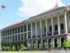 Profesor de la UGM insta al rector a negar la entrada de MBG Kitchen al campus
| UGM ofrece protección al presidente del BEM, Tiyo Ardianto
|