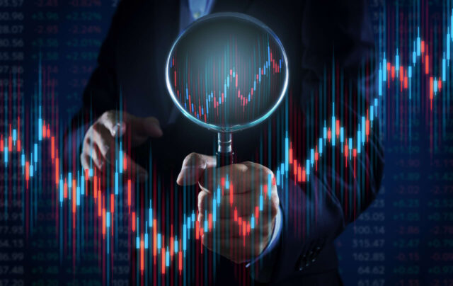 Esta estrategia bursátil combina valor, calidad y dinámica para un Esta estrategia bursátil combina valor, calidad y dinámica para un rendimiento excepcional.
|