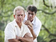 Mi hermano, un abogado corporativo, se niega a vender la casa familiar en el lago, valorada en 175.000 dólares. ¿Estoy presionando el tema y me arriesgo a arruinar nuestra relación?
| Mi hermano, un abogado corporativo, se niega a vender la casa familiar en el lago, valorada en 175.000 dólares. ¿Estoy presionando el tema y me arriesgo a arruinar nuestra relación?
|