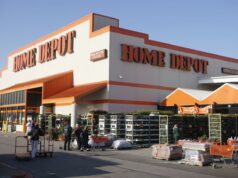 Las acciones de Home Depot suben a medida que el crecimiento sorpresa de las ventas muestra signos de recuperación
| Las acciones de Home Depot suben a medida que el crecimiento sorpresa de las ventas muestra signos de recuperación
|