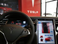Las acciones de Tesla caen a medida que las nuevas y sombrías cifras de ventas indican más problemas para el sector de los vehículos eléctricos en dificultades
| Las acciones de Tesla caen a medida que las nuevas y sombrías cifras de ventas indican más problemas para el sector de los vehículos eléctricos en dificultades
|