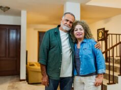 “Vivimos de la seguridad social y de las pensiones”: tengo 70 años y mi casa necesita reparaciones. ¿Debo pedir un préstamo de 50.000 dólares o vender acciones?
| “Vivimos de la seguridad social y de las pensiones”: tengo 70 años y mi casa necesita reparaciones. ¿Debo pedir un préstamo de 50.000 dólares o vender acciones?
|