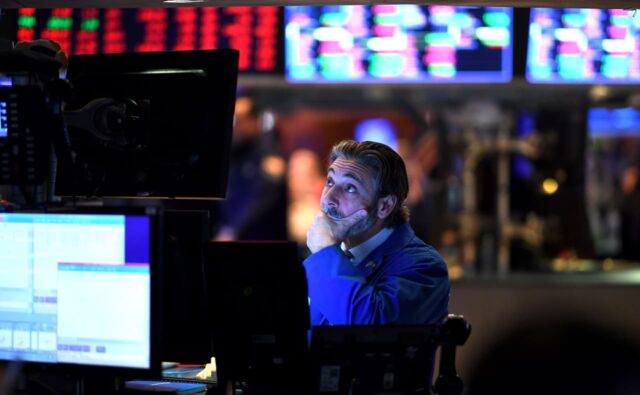 ¿Por qué la “ciencia ficción” de la IA ha provocado pánico en el mercado? Le preguntamos a un experto en finanzas conductuales para averiguarlo.

 | 