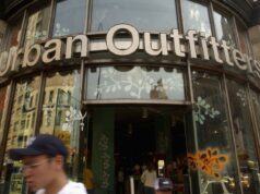 Las tiendas homónimas de Urban Outfitters, que alguna vez tuvieron problemas, ahora están generando ganancias en ventas
| Las tiendas homónimas de Urban Outfitters, que alguna vez tuvieron problemas, ahora están generando ganancias en ventas
|