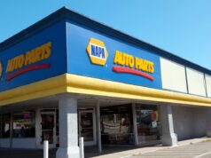 Este fabricante de autopartes se sube al carro de la disrupción. He aquí por qué las acciones están cayendo.
| Este fabricante de autopartes se sube al carro de la disrupción. He aquí por qué las acciones están cayendo.
|