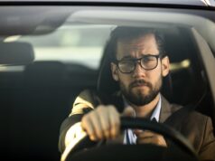 Explícame esta paradoja financiera como si tuviera 16 años. ¿Por qué debería yo o cualquier otra persona alquilar un coche?
| Explícame esta paradoja financiera como si tuviera 16 años. ¿Por qué debería yo o cualquier otra persona alquilar un coche?
|