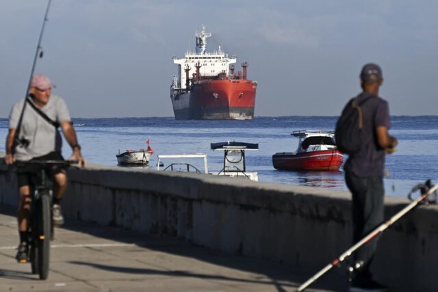 El déficit comercial de EE.UU. podría verse compensado por los aranceles: las importaciones alcanzarán un nivel récord en 2025

 | 