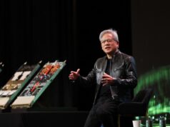 Por qué Nvidia está “muy motivada” para seguir invirtiendo en OpenAI
| Por qué Nvidia está “muy motivada” para seguir invirtiendo en OpenAI
|