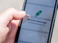 El invierno de las criptomonedas afecta las ventas y las acciones de Robinhood, pero el director ejecutivo ve un ‘súper ciclo’ del mercado de predicción
| El invierno de las criptomonedas afecta las ventas y las acciones de Robinhood, pero el director ejecutivo ve un 'súper ciclo' del mercado de predicción
|