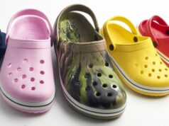 Los zapatos Crocs tienen una gran demanda, en los mercados internacionales e incluso en América del Norte.
| Los zapatos Crocs tienen una gran demanda, en los mercados internacionales e incluso en América del Norte.
|