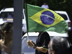 Stanley Druckenmiller hizo una gran apuesta por este país y ya ha dado sus frutos
| Stanley Druckenmiller hizo una gran apuesta por este país y ya ha dado sus frutos
|