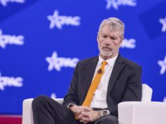 La estrategia no muestra miedo: continúa aumentando una posición perdedora de Bitcoin a medida que los precios caen.
| La estrategia no muestra miedo: continúa aumentando una posición perdedora de Bitcoin a medida que los precios caen.
|