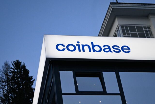 Coinbase ve una pérdida sorpresa en medio del éxodo criptográfico, pero dice que los comerciantes están comprando la caída

 | 
