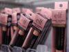 La Generación Z puede dudar en comprar cosméticos ya que el aumento de los precios de la gasolina pesa sobre el gasto
| El pronóstico optimista de Elf Beauty muestra que la demanda de cosméticos y la apariencia limpia de Hailey Bieber siguen siendo fuertes
|