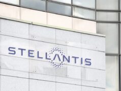 El fabricante de Jeep Stellantis sufre una pérdida de 26.000 millones de dólares debido a un error de cálculo de la demanda de vehículos eléctricos
| El fabricante de Jeep Stellantis sufre una pérdida de 26.000 millones de dólares debido a un error de cálculo de la demanda de vehículos eléctricos
|