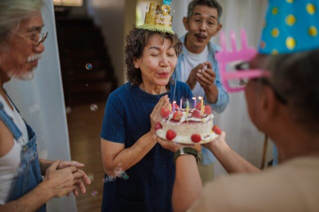 Finalmente eres elegible para el Seguro Social, pero eso no significa que sea el momento adecuado para jubilarte

 | 