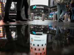 Las acciones de dividendos se ponen al día con las acciones tecnológicas en métricas clave de ganancias
| Las acciones de dividendos se ponen al día con las acciones tecnológicas en métricas clave de ganancias
|