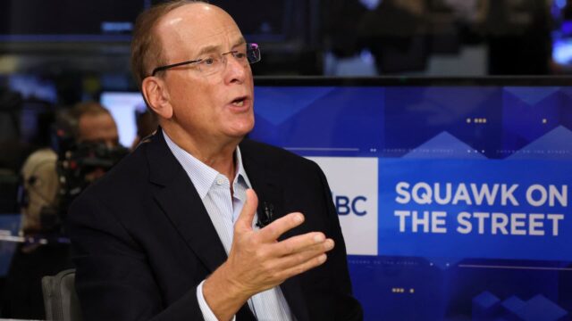 Larry Fink de BlackRock advierte contra intentar cronometrar el mercado

 | 