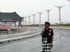 Potencial de Takbiran Simultáneamente con Nyepi, FKUB Bali lanza un llamamiento
| Potencial de Takbiran Simultáneamente con Nyepi, FKUB Bali lanza un llamamiento
|