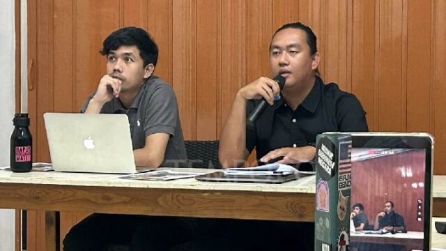 Aquí está el cronograma de las fumigaciones con ácido a los activistas de KontraS

 | 