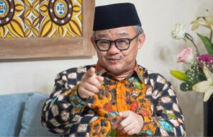 Ministro de Educación Básica: los supervisores de trampas de TKA serán incluidos en la lista negra
| El Ministro Abdul Mu'ti destaca a los docentes que participan a menudo en la formación
|