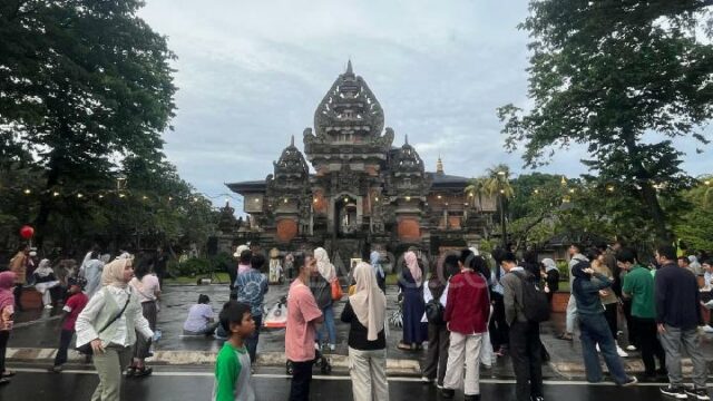 TMII apunta a 140.000 visitas durante el Eid

 | 