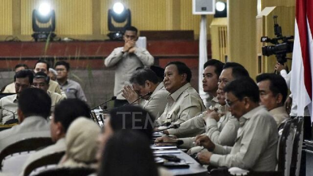 Prabowo celebra cinco reuniones en la Casa Hambalang

 | 
