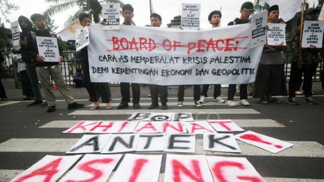 Multitud de razones por las que Indonesia debería abandonar el Consejo de Paz

 | 