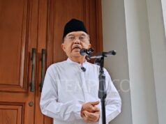 JK sobre la muerte del Ayatollah Ali Khamenei: Estamos tristes
| JK sobre la muerte del Ayatollah Ali Khamenei: Estamos tristes
|