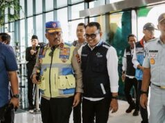 Kakorlantas comprueba las rutas de regreso y la ASDP refuerza los servicios antes del Eid
| Kakorlantas comprueba las rutas de regreso y la ASDP refuerza los servicios antes del Eid
|