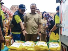 El gobierno provincial de Java Central intensifica un programa de alimentos sencillos y baratos
| El gobierno provincial de Java Central intensifica un programa de alimentos sencillos y baratos
|