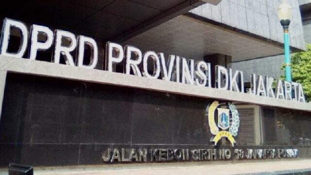 Crecimiento económico, DKI Jakarta DPRD apoya el fortalecimiento del sector empresarial

 | 