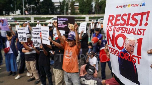 El llamado a la cobardía de Prabowo tuvo eco en la protesta de la RPD

 | 