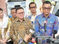 La colaboración entre PLN y el Ministerio de Comercio presenta la carga súper rápida SPKLU
| La colaboración entre PLN y el Ministerio de Comercio presenta la carga súper rápida SPKLU
|