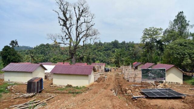 Dos programas de desarrollo de viviendas permanentes para víctimas de Dos programas de desarrollo de viviendas permanentes para víctimas de inundaciones
|