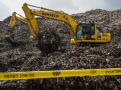 La entrega de residuos en Bantargebang está restringida tras un deslizamiento de tierra
| La entrega de residuos en Bantargebang está restringida tras un deslizamiento de tierra
|