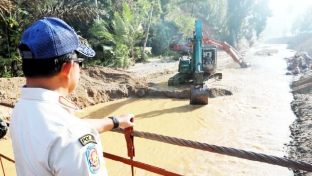 Consulte la guía para utilizar el TKD 2026 adicional para la recuperación ante desastres en Aceh, Sumatra del Norte y Sumatra Occidental.

 | 