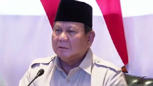 Prabowo inaugura 218 puentes en Indonesia

 | 