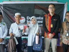 Pegadaian apoya las bases del futuro de la generación indonesia
| Pegadaian apoya las bases del futuro de la generación indonesia
|