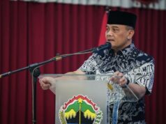 La respuesta de Ahmad Luthfi después de que el KPK arrestara a tres líderes regionales
| La respuesta de Ahmad Luthfi después de que el KPK arrestara a tres líderes regionales
|