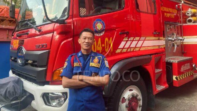 Por eso el departamento de bomberos siempre responde a todas las quejas del público.

 | 