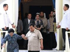 Hasto habló sobre la conversación de Megawati y Prabowo en el Palacio.
| Hasto habló sobre la conversación de Megawati y Prabowo en el Palacio.
|