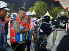 Pelindo Regional 2 atiende a 119 mil pasajeros
| Pelindo Regional 2 atiende a 119 mil pasajeros
|