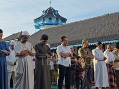 Las oraciones de Eid al-Fitr se llevarán a cabo hoy y mañana en Solo Palace
| Las oraciones de Eid al-Fitr se llevarán a cabo hoy y mañana en Solo Palace
|