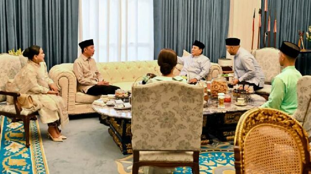 No había ningún Gibran en el grupo visitante de Jokowi en el Palacio

 | 