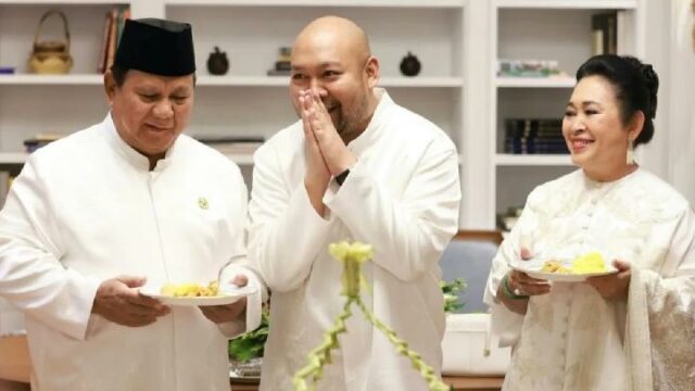 Didit Prabowo recibe una sorpresa de cumpleaños de Megawati-Puan

 | 