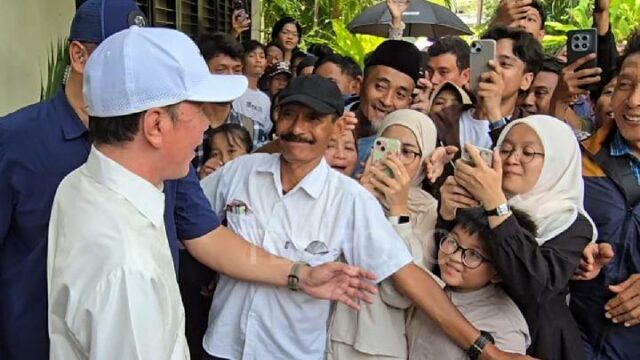 Visita la casa de Jokowi, Budi Arie Projo: reunión de Eid

 | 